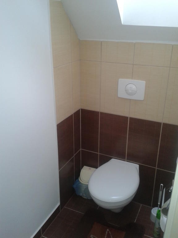 Hatarmenti Vendeghaz Zsira Kamer foto